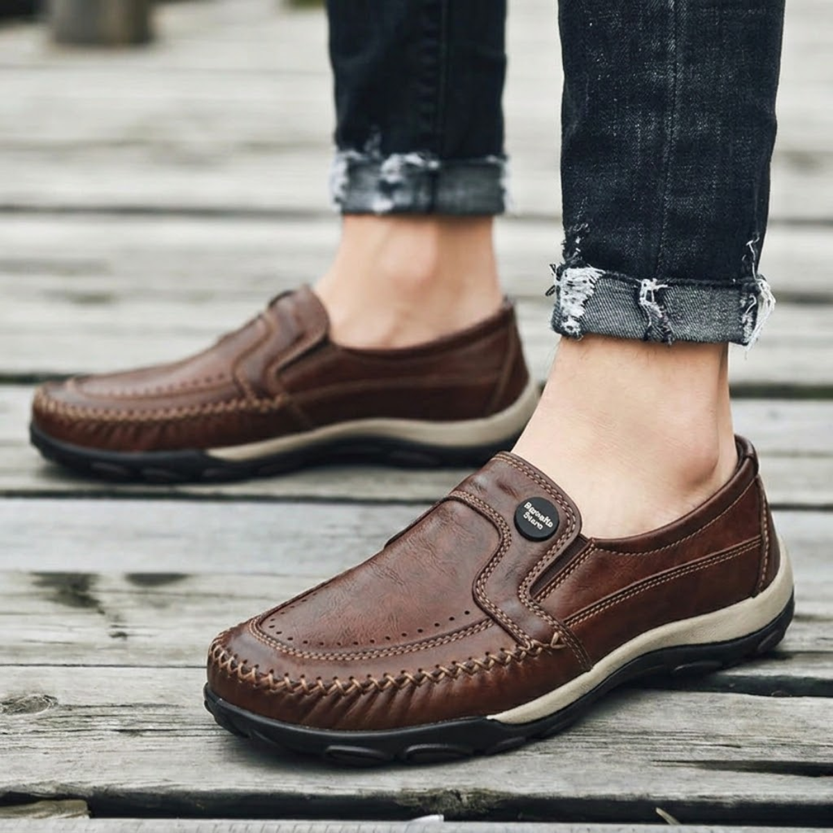 Tênis Masculino Slip On Confortável De Couro