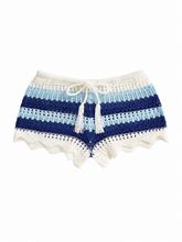 Short Feminino de Crochê Listrado Azul e Branco com Cordão Ajustável