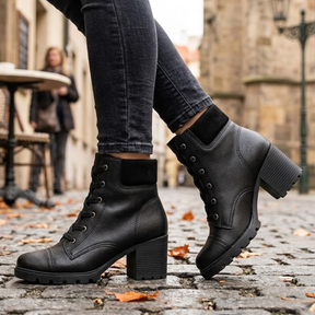 Bota Coturno Feminino de Couro Tratorado