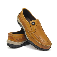 Tênis Masculino Slip On Confortável De Couro