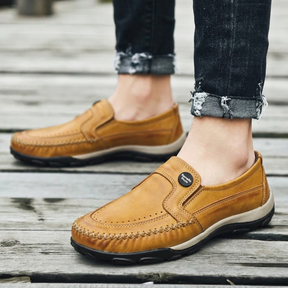 Tênis Masculino Slip On Confortável De Couro